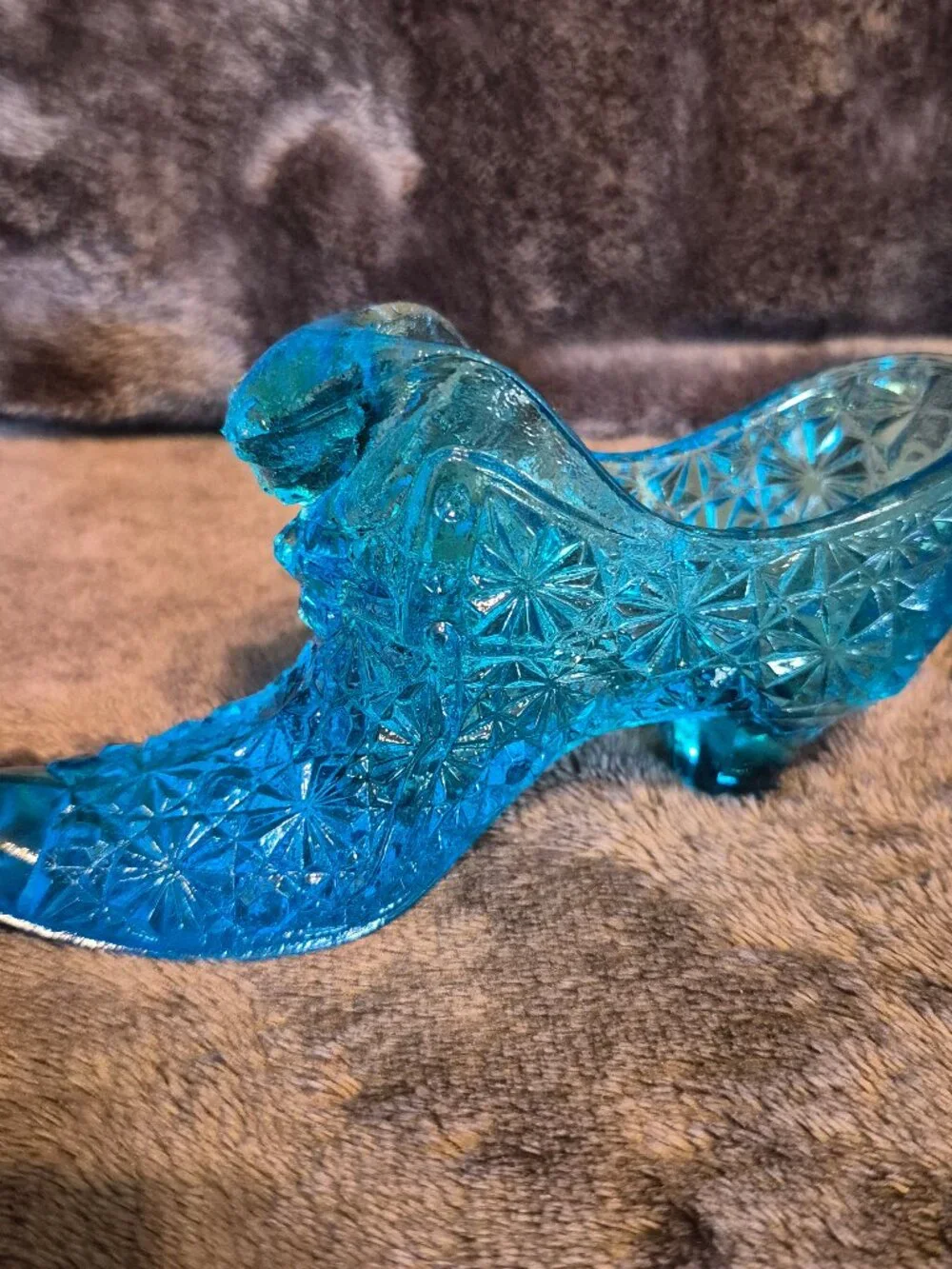 Fenton Blue Daisy And Button Cat Head Glass Shoe Slipper